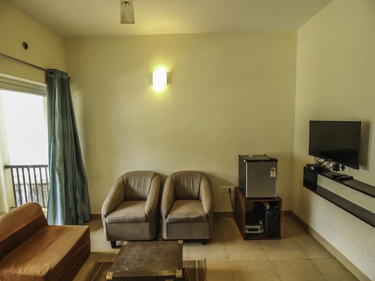 Modern Studio Арпора Екстер'єр фото